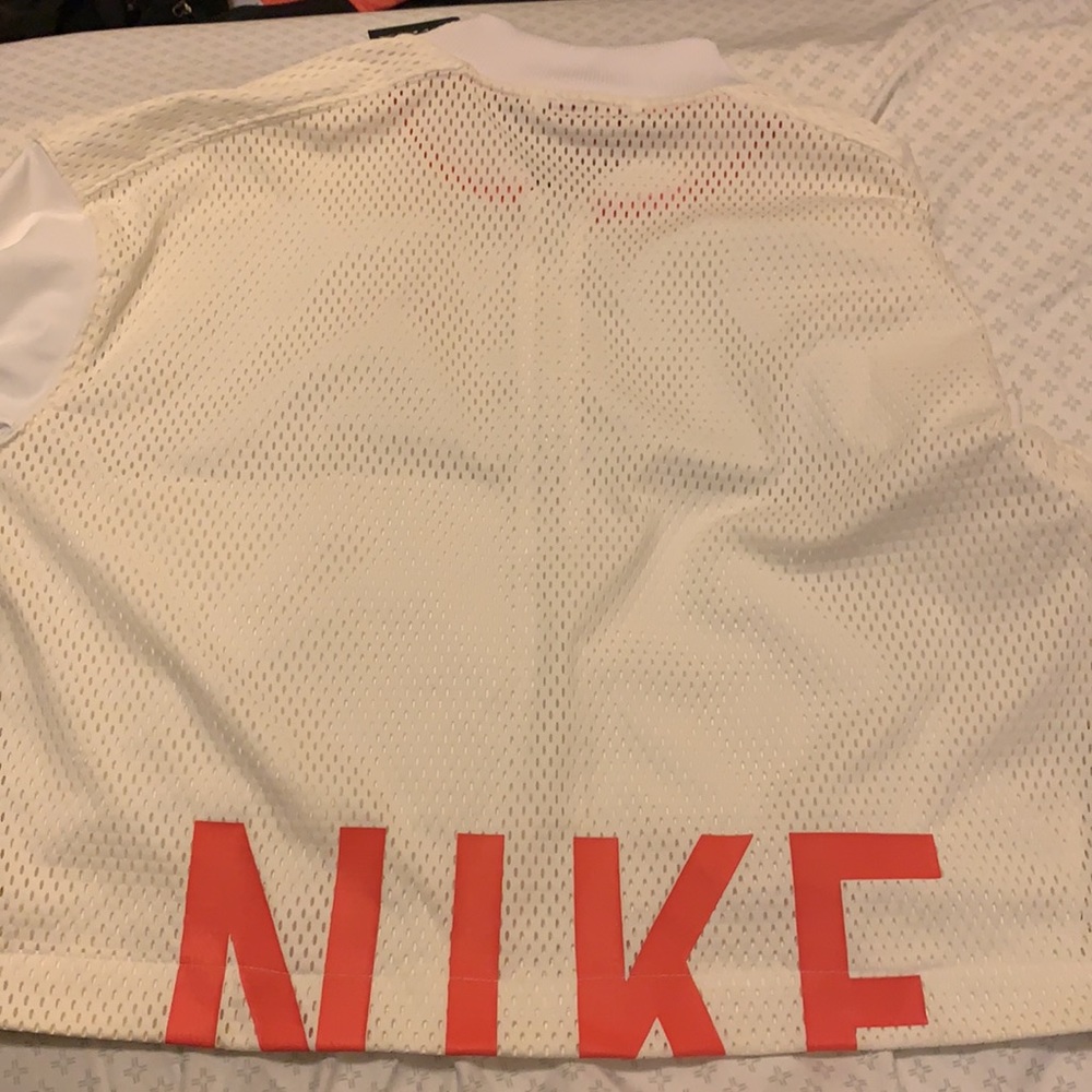 Nike jacket - Picture 2 of 3